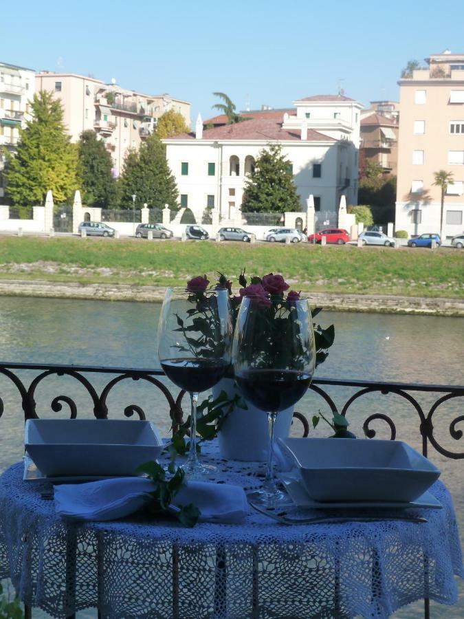 Casa Archi - Balcone Sul Fiume Lägenhet Verona Exteriör bild